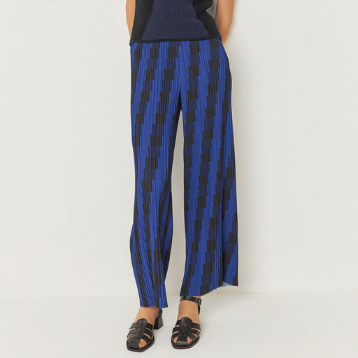 SKFK Izate Pleated Trouser